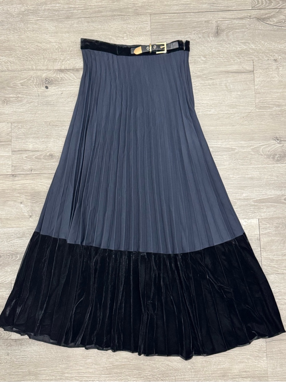 Sandro Paris Velna Pleated Midi Skirt Navy Blue Black Velvet Trim Belted Size 1